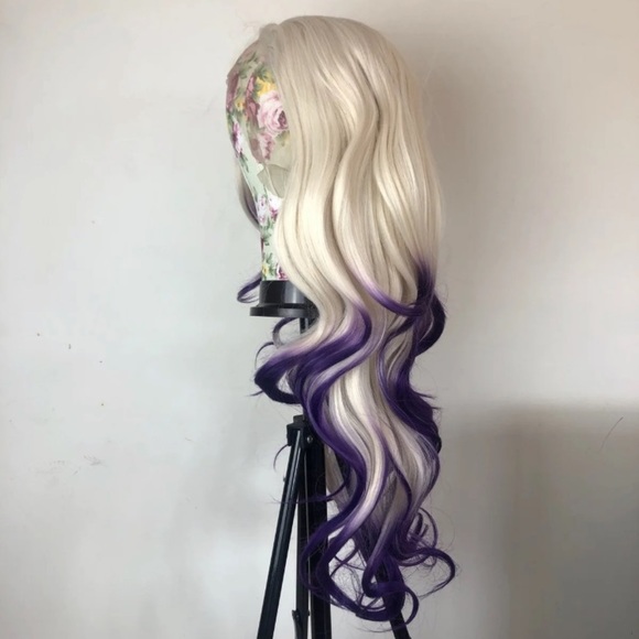 TROPICANA 24” WHITE BLONDE & PURPLE BODY WAVE WIG main image 9